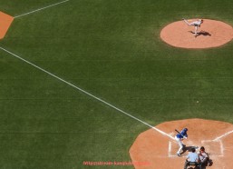 看球通-火箭队27号球员在NBA中的出场表现分析